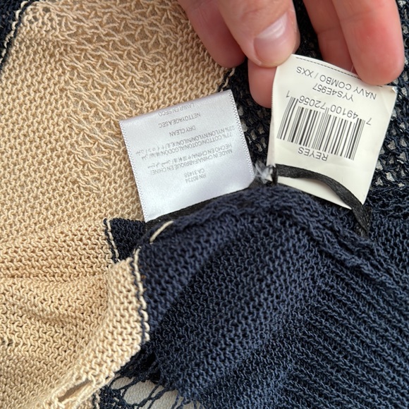 BCBGMaxAzria “REYES” Distressed Cardigan - Size XXS - Picture 4 of 5